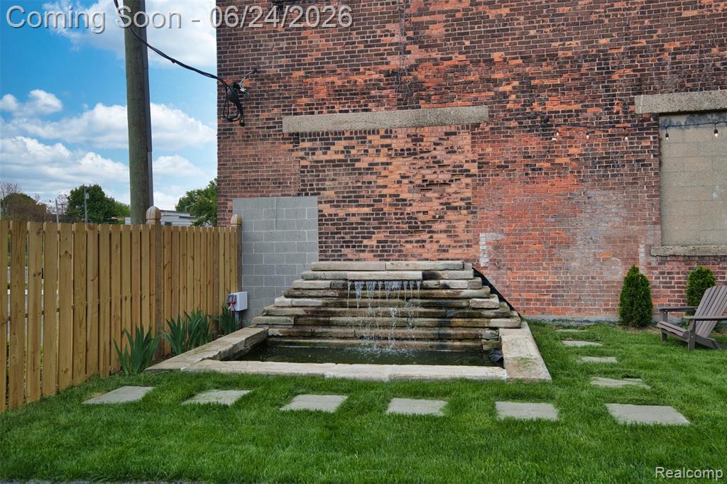701 W Canfield Street, Detroit, MI 48201 — Photo 29