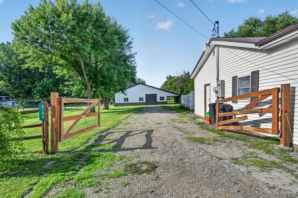 4184 W Lake Road, Clio, MI 48420 — Photo 36