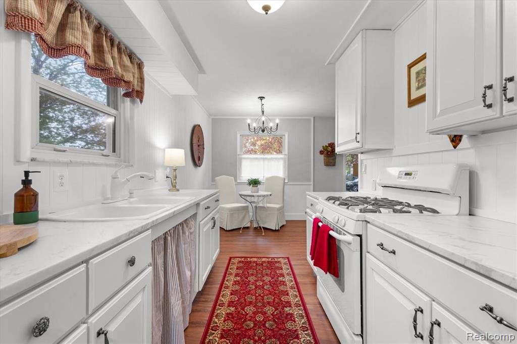 719 Hartner Drive, Holly, MI 48442 — Photo 5
