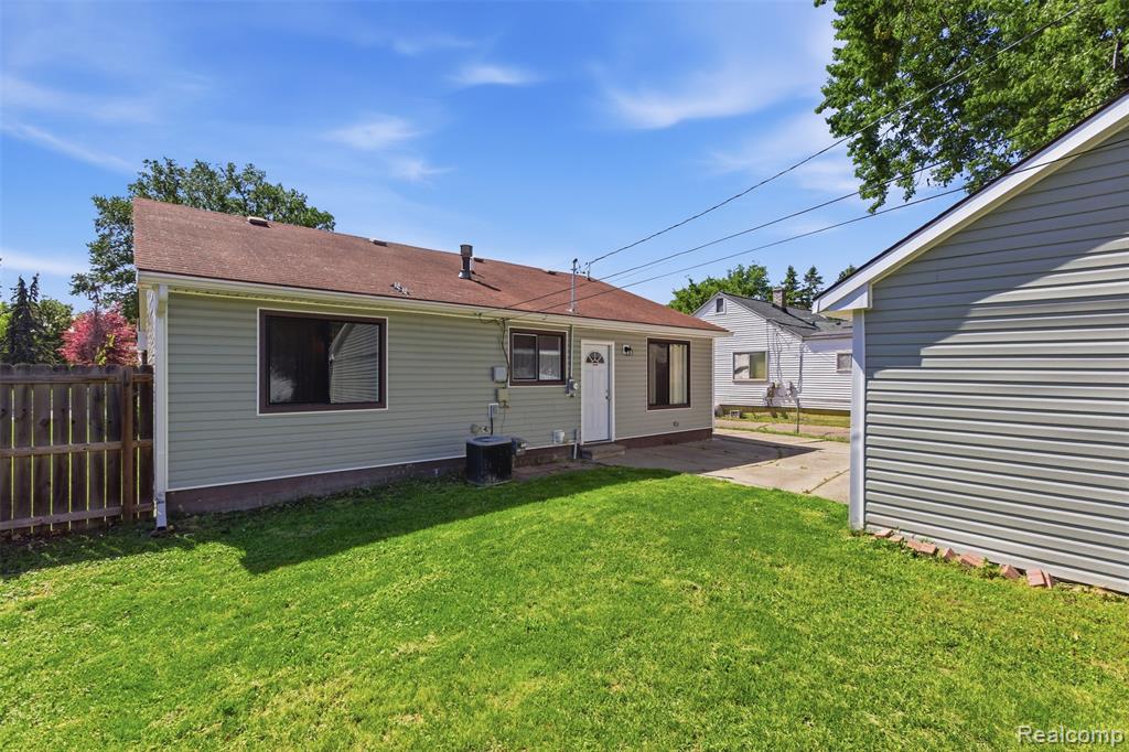6108 N Carlson Street, Westland, MI — Photo 24