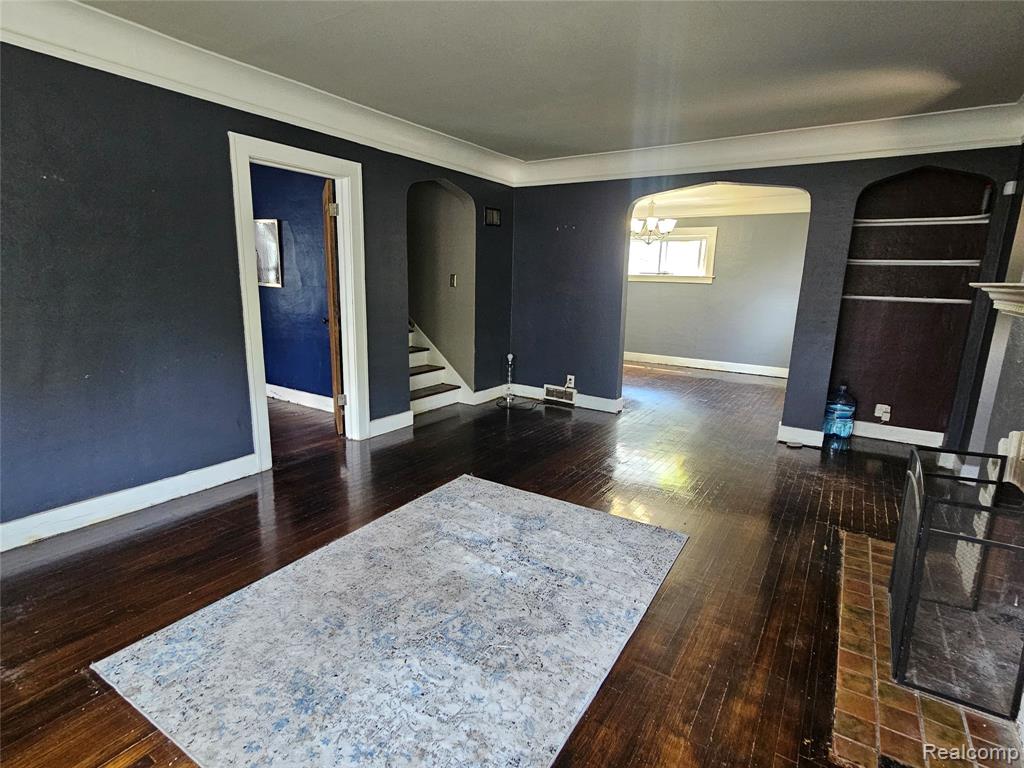 607 Roome Court, Flint, MI 48503 — Photo 8
