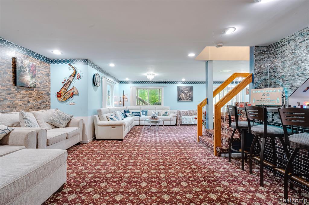43730 Algonquin Drive, Novi, MI — Photo 48