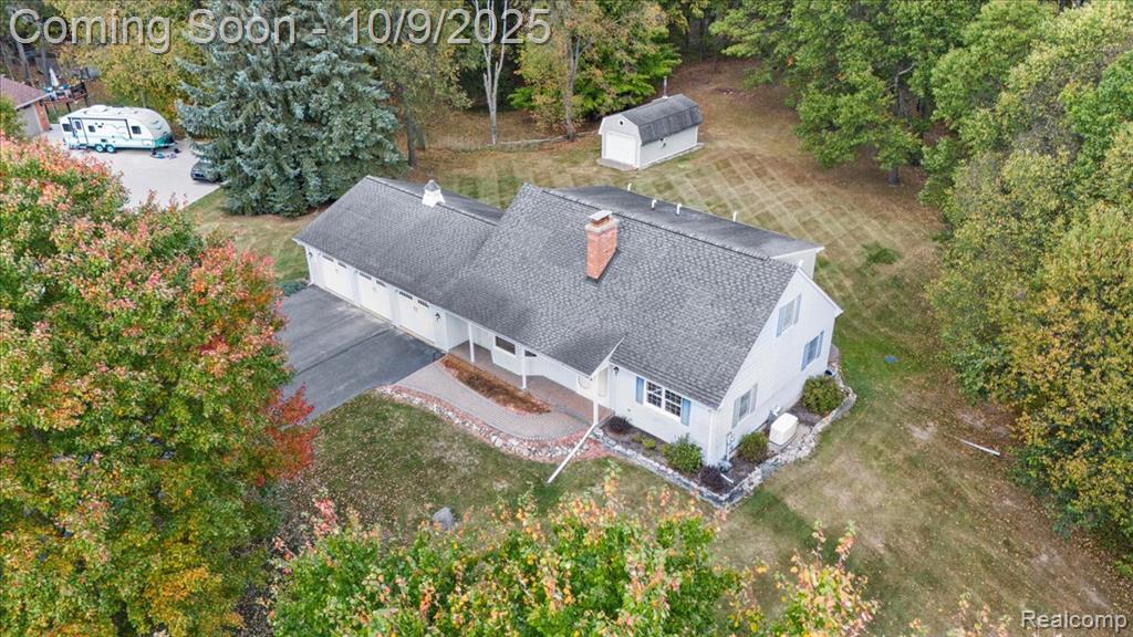12190 Carriage Trail Circle, Davisburg, MI 48350 — Photo 3