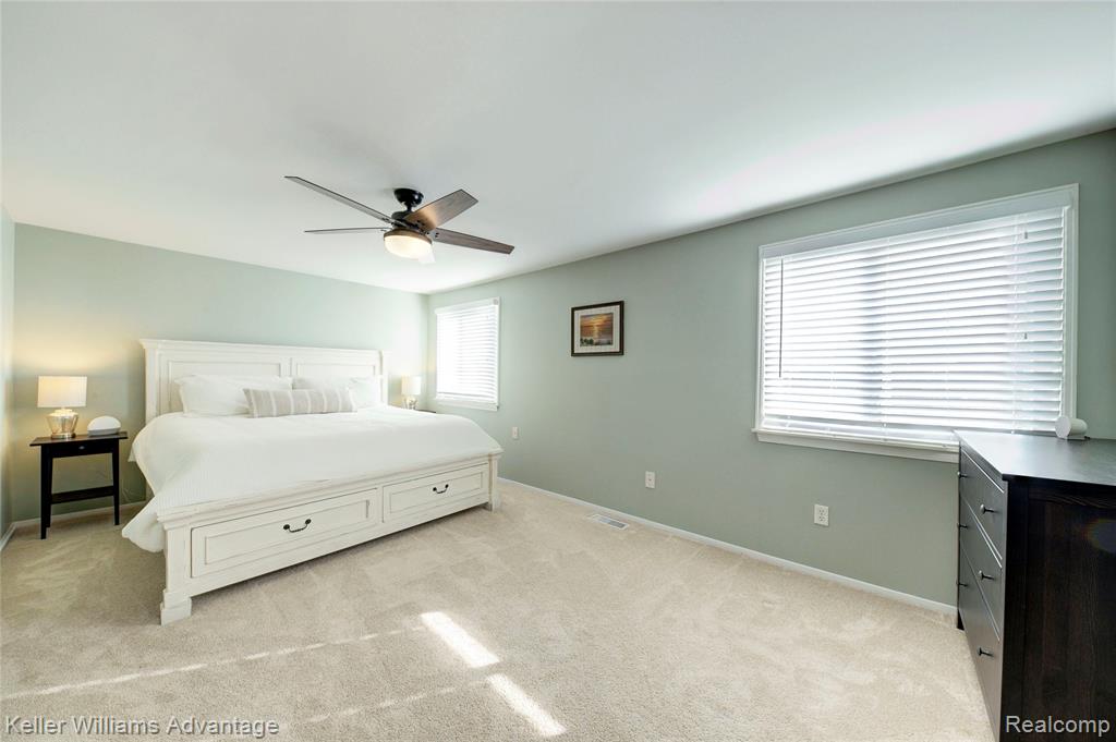 44273 Richmond Court, Canton, MI 48187 — Photo 36