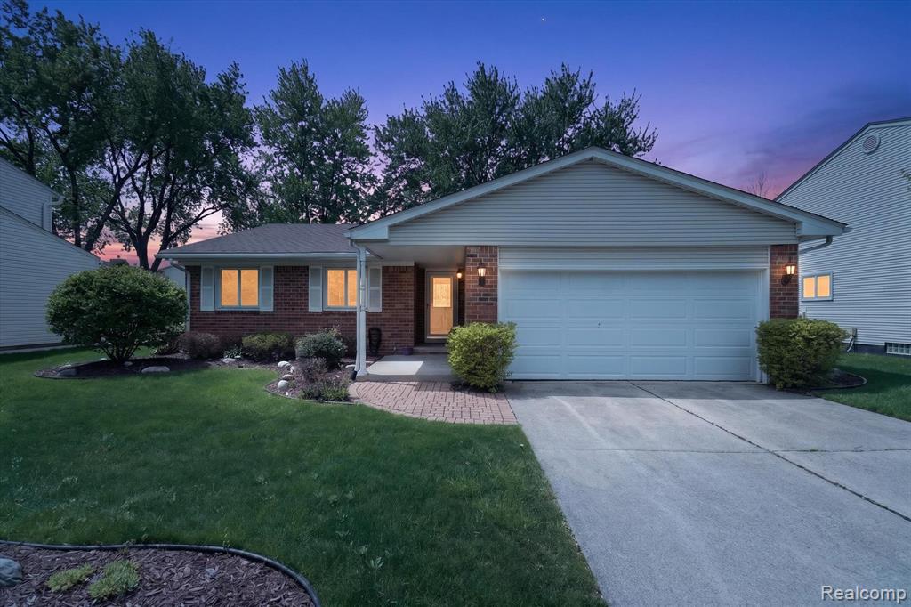 6565 Bostonhill Lane, Canton, MI 48187 — front exterior