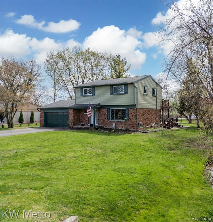 415 LANGE Drive, Troy, MI 48098 — Photo 34