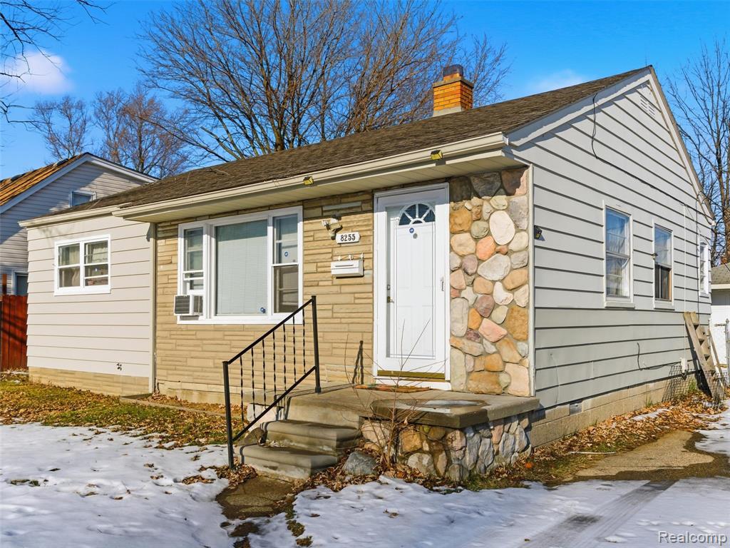 8255 Meadow Avenue, Warren, MI 48089 — front exterior