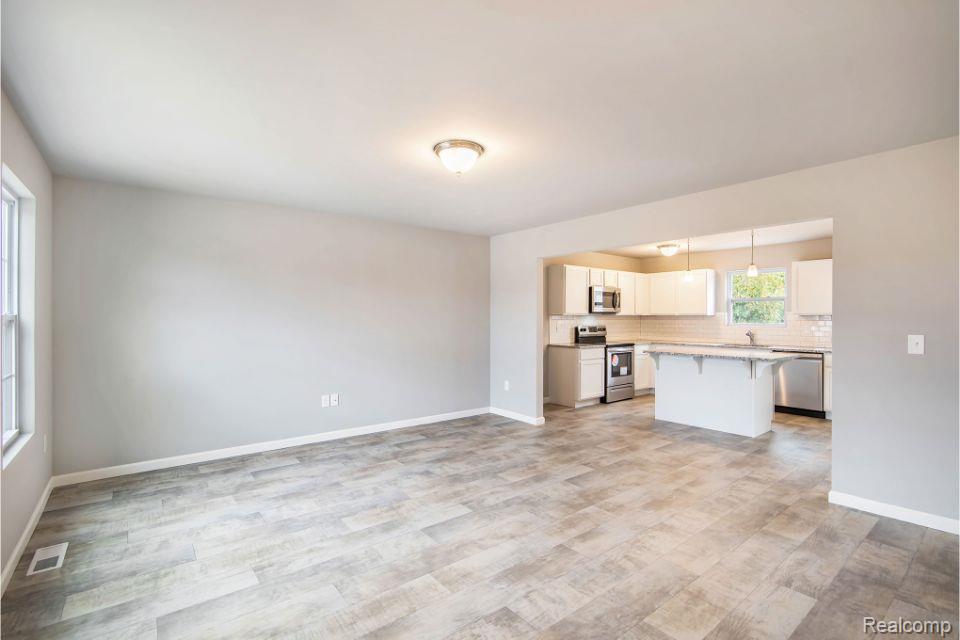 221 Ontario Court, Brooklyn, MI 49230 — Photo 5