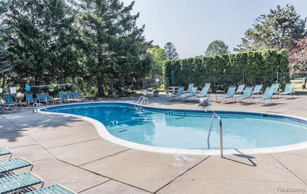 1737 S Hill Blvd Boulevard E, Bloomfield Hills, MI 48304 — Photo 42