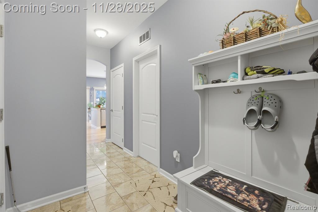 49087 Shannon Court, Macomb, MI 48042 — Photo 13