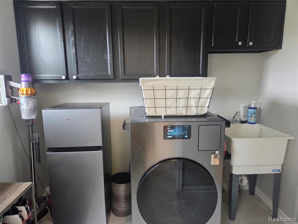 6230 Leighland Drive, Grand Blanc, MI 48439 — Photo 16