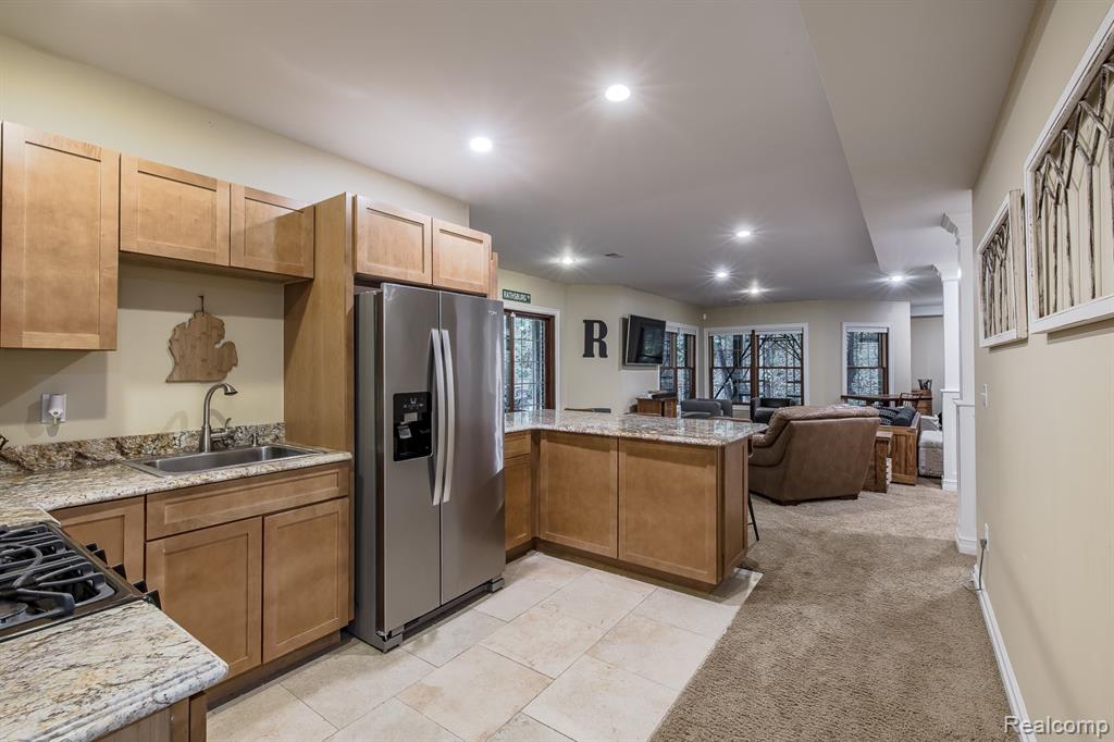 9909 Kingston Ridge, Clarkston, MI 48348 — Photo 54