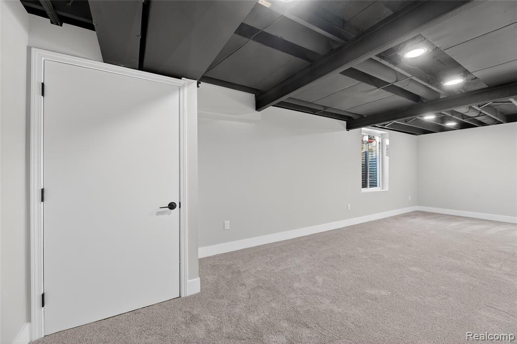 40666 Newport Drive, Plymouth, MI 48170 — Photo 34