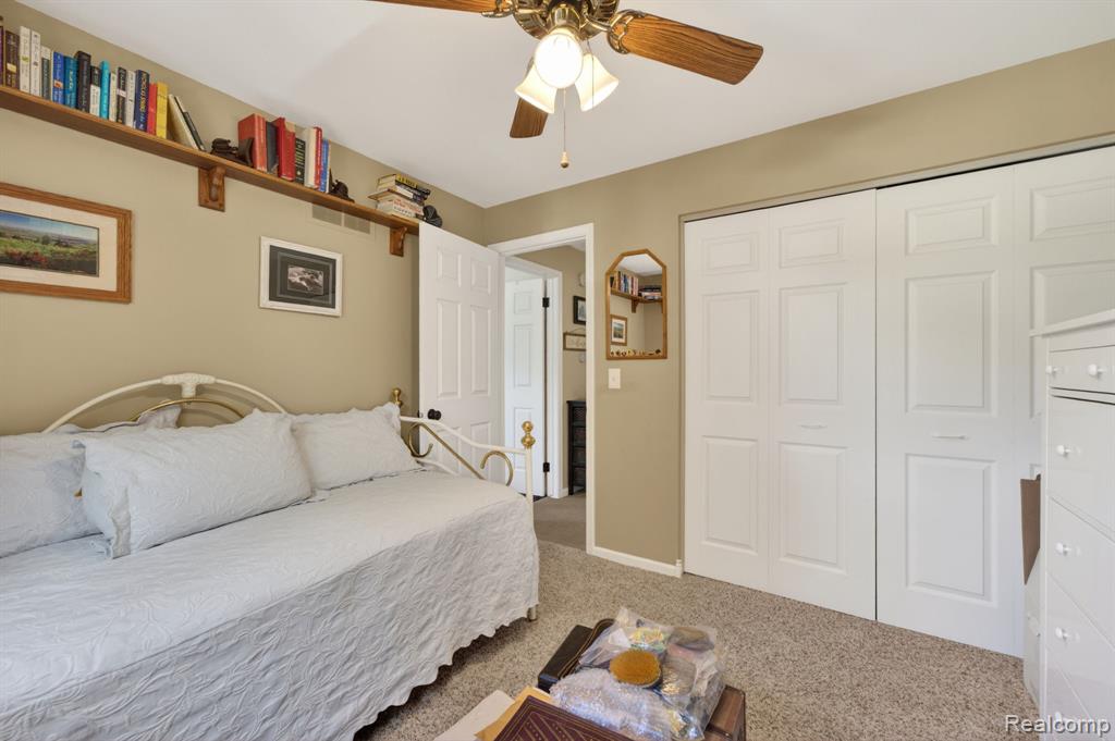 4369 Dixon Drive, Swartz Creek, MI 48473 — Photo 47