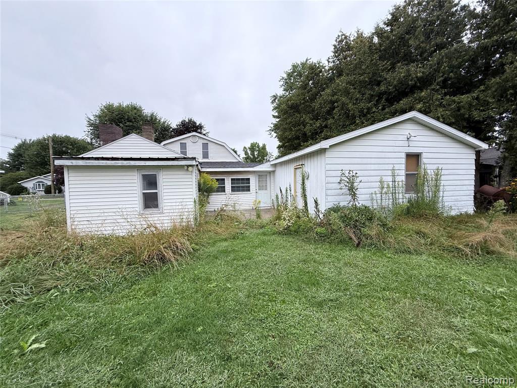 86 Gaige Street, Croswell, MI 48422 — Photo 2