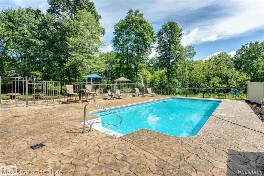 55618 Lordona Lane, Shelby Twp, MI 48315 — Photo 8