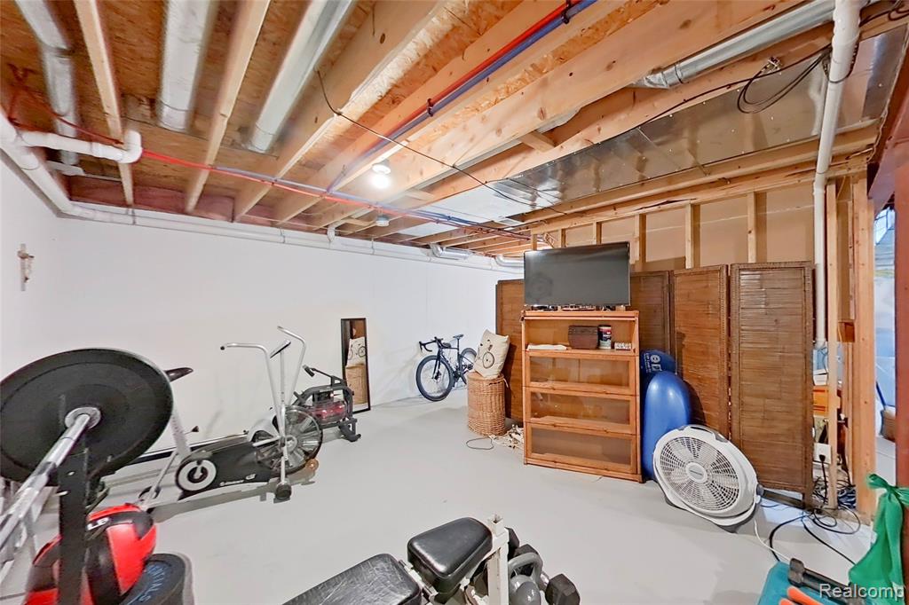 8883 Redstone Drive, 2, Pinckney, MI 48169 — Photo 25