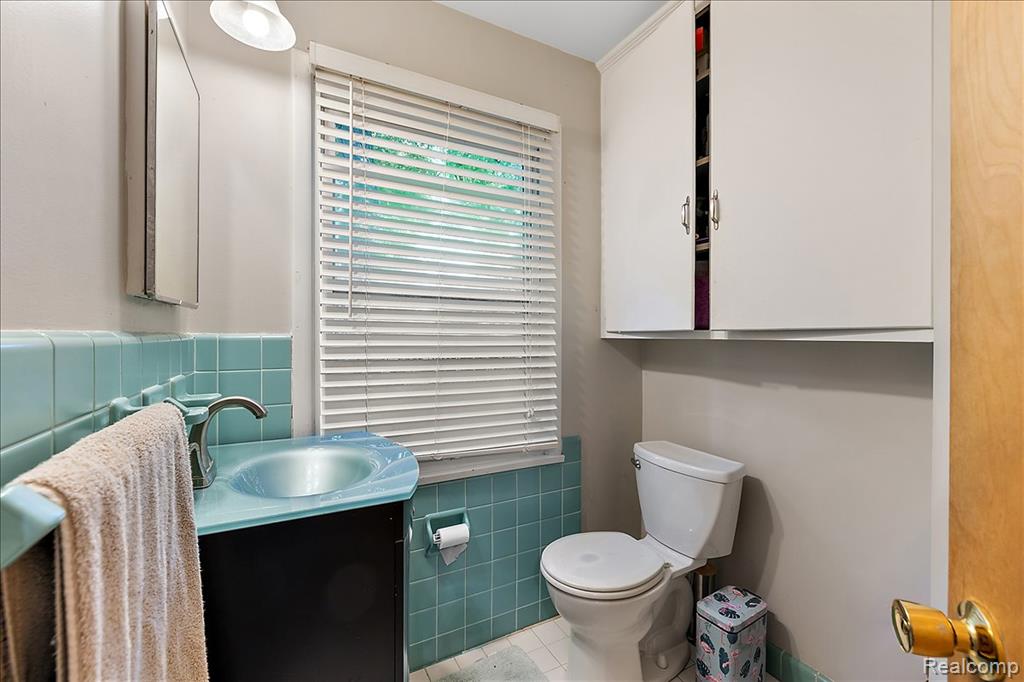 45520 Deshon Street, Utica, MI 48317 — Photo 19