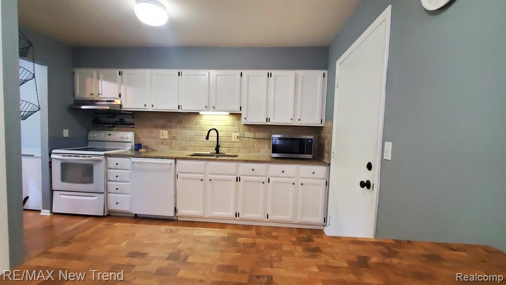 2535 MEADE Court, Ann Arbor, MI 48105 — Photo 33