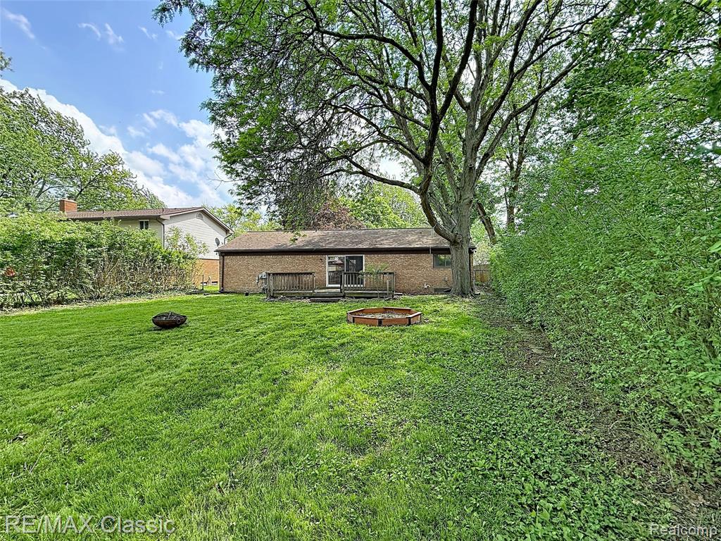 44150 S Umberland Circle, Canton, MI 48187 — Photo 33