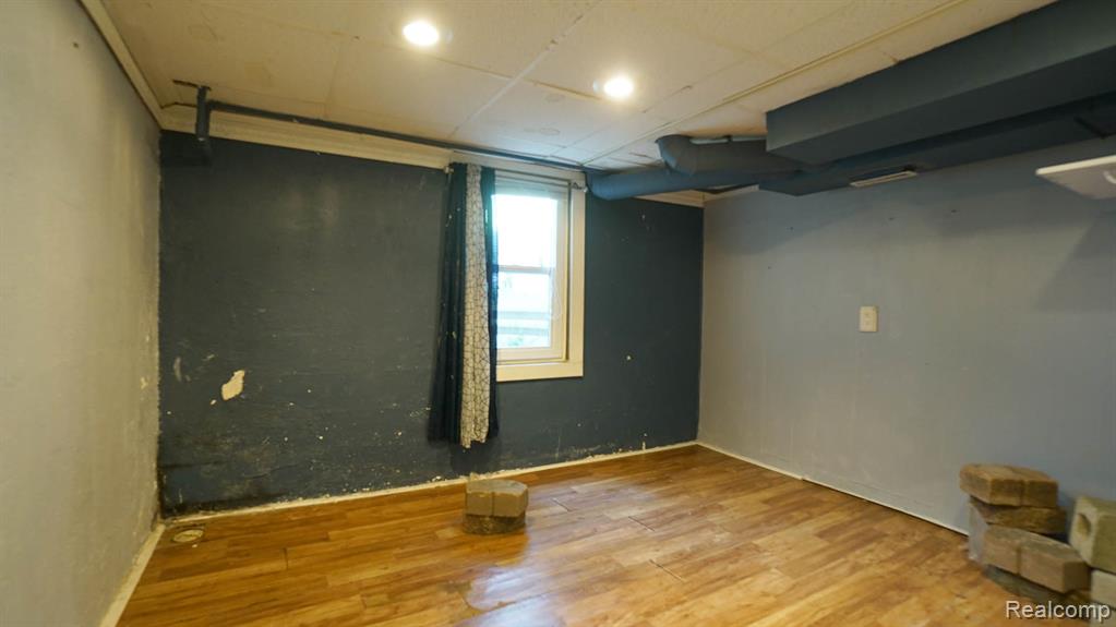 43981 S Interstate 94 Service Drive, Belleville, MI 48111 — Photo 41