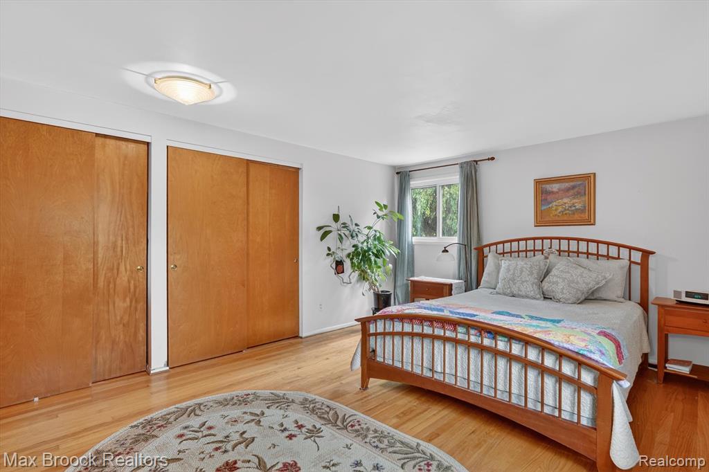 7456 Glengrove Drive, Bloomfield Hills, MI 48301 — Photo 28