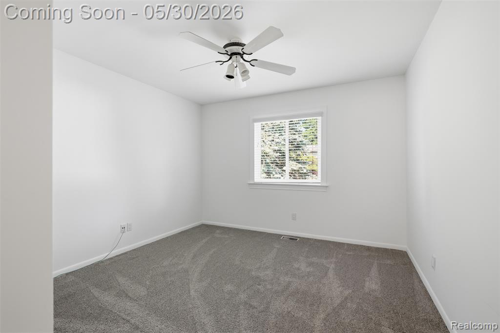 5620 Eastman Boulevard, West Bloomfield, MI 48323 — Photo 23