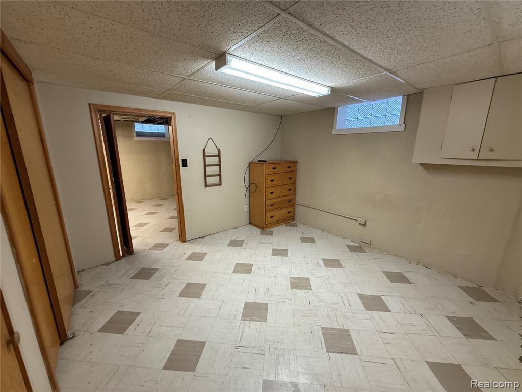 9683 Rosedale Boulevard, Allen Park, MI 48101 — Photo 14