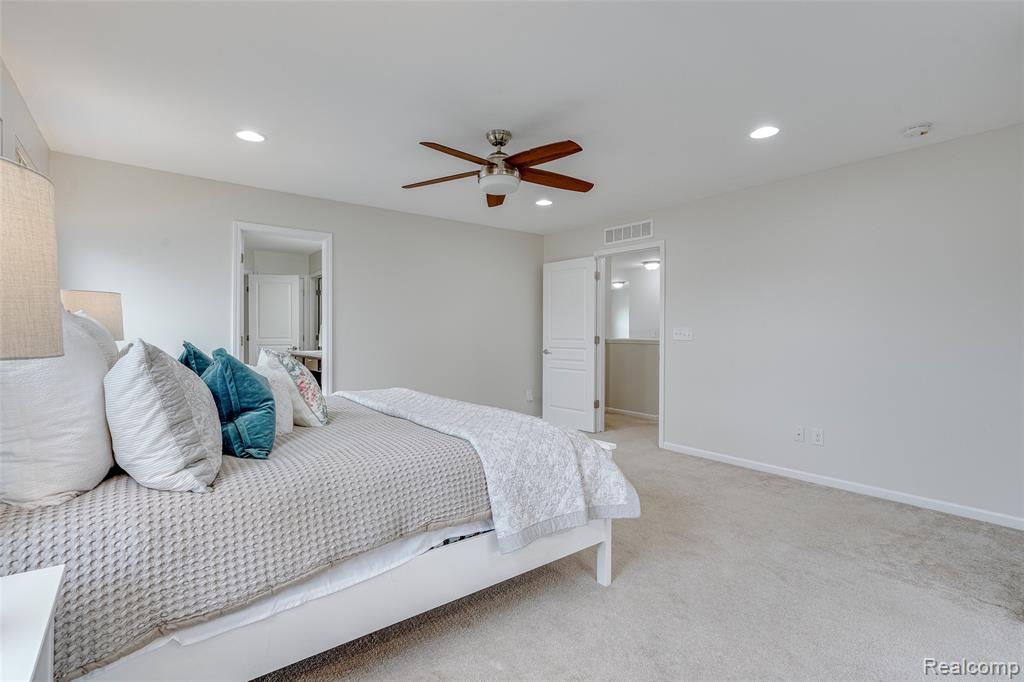 30065 Braeburn Street, New Hudson, MI 48165 — Photo 57