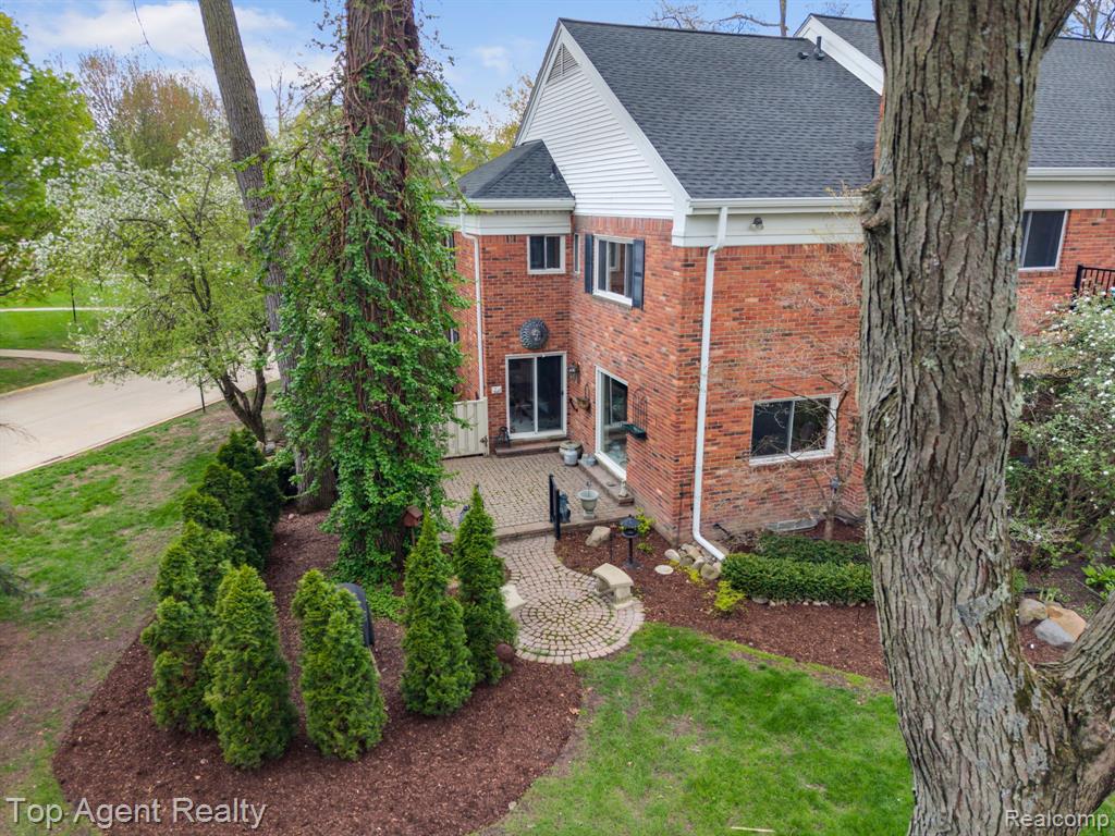 1200 Trailwood Path, Bloomfield Hills, MI 48301 — Photo 47