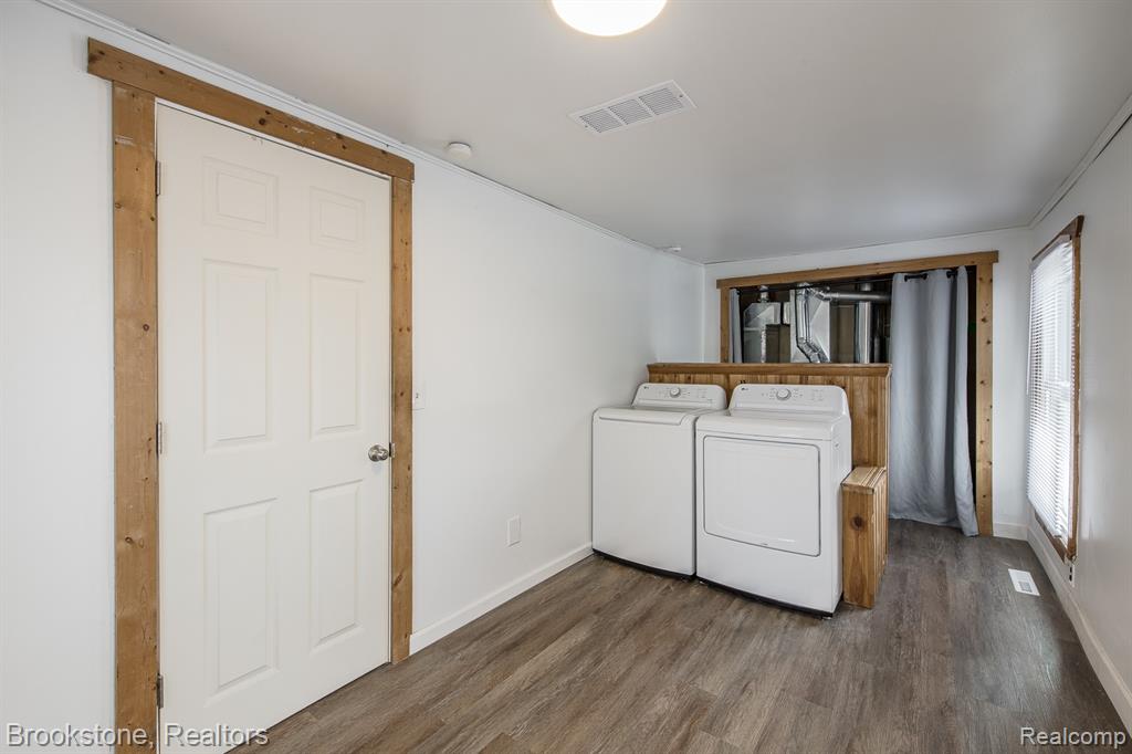 31 Heights Road, Lake Orion, MI 48362 — Photo 23