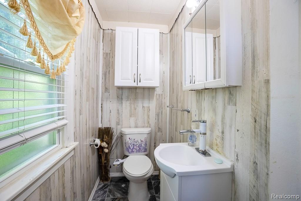 4663 Mead Street N, Dearborn, MI 48126 — Photo 15