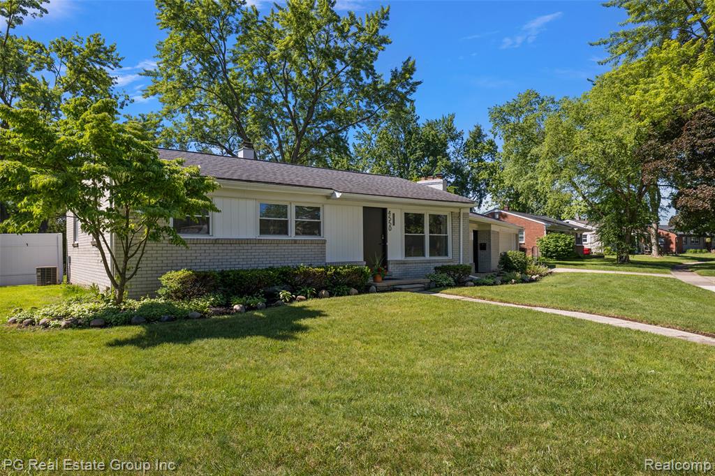 4550 JUSTINE Street, Shelby Twp, MI 48317 — Photo 3