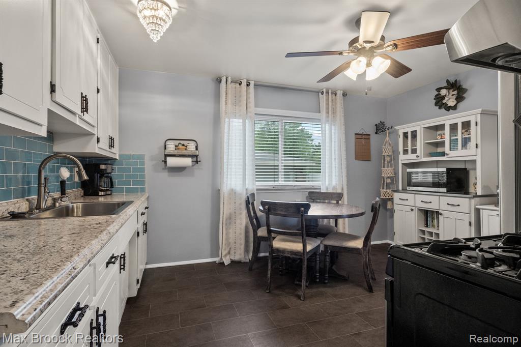4432 Martin Road, Warren, MI 48092 — Photo 8