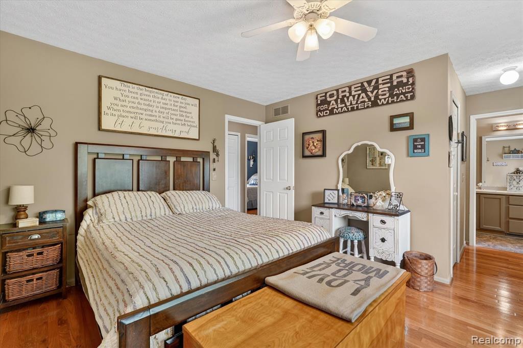 764 Town Trail, Pinckney, MI 48169 — Photo 17
