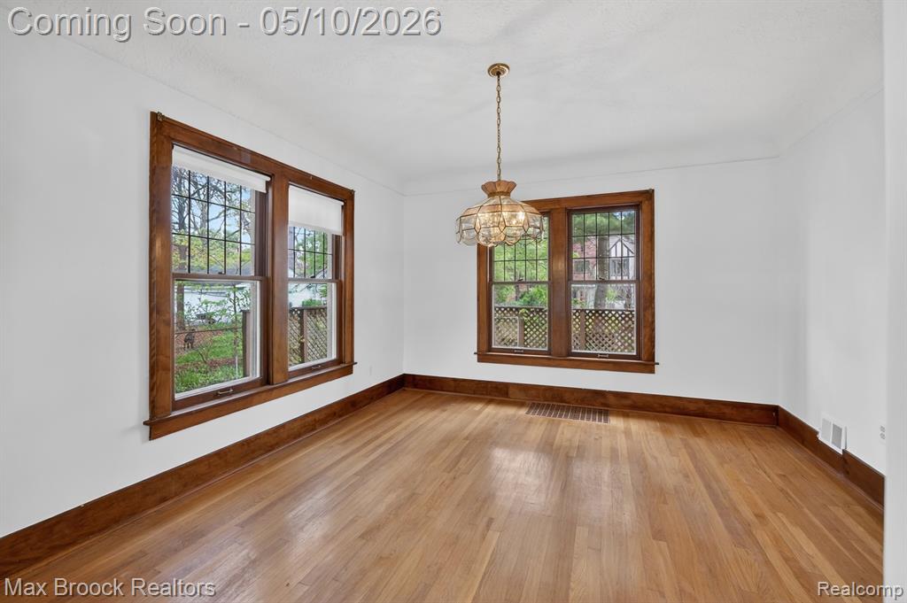 642 W Maplehurst Street, Ferndale, MI 48220 — Photo 16