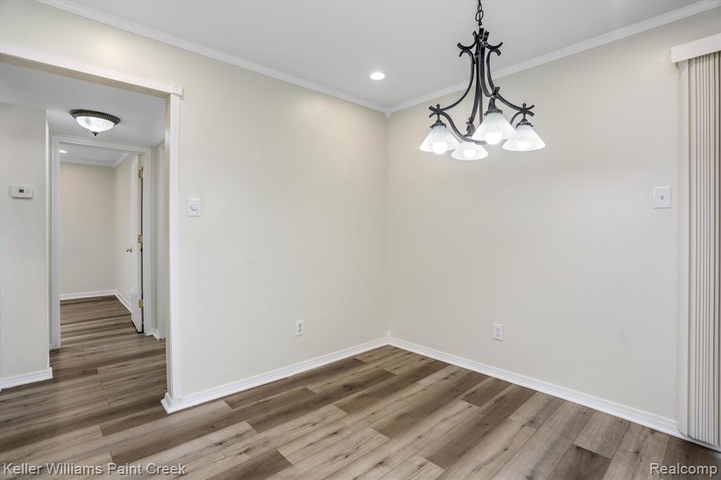 8433 Kennedy Circle, Warren, MI 48093 — Photo 9