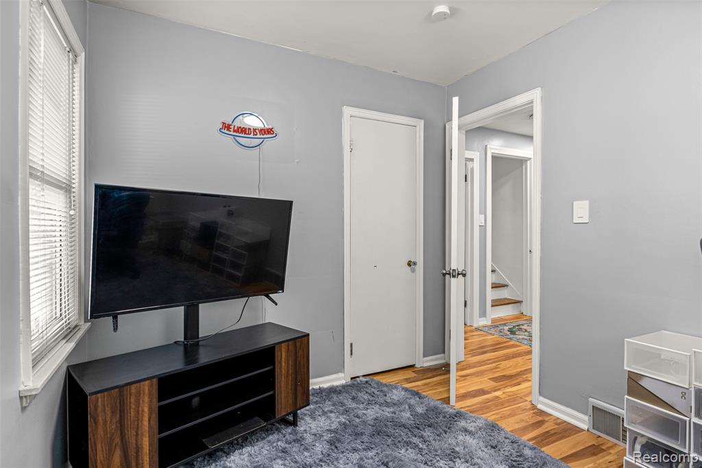 721 Drexel Street, Dearborn, MI 48128 — Photo 17