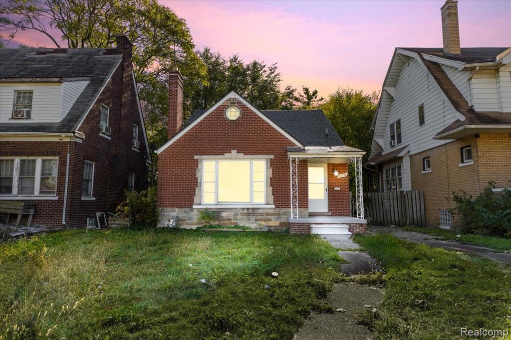11856 Kilbourne Street, Detroit, MI 48213
