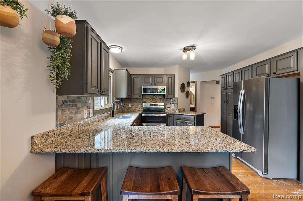 42764 Bloomingdale Drive, Sterling Heights, MI 48314 — Photo 12