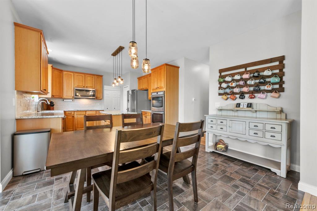 981 Coventry Court, Oxford, MI 48371 — Photo 26