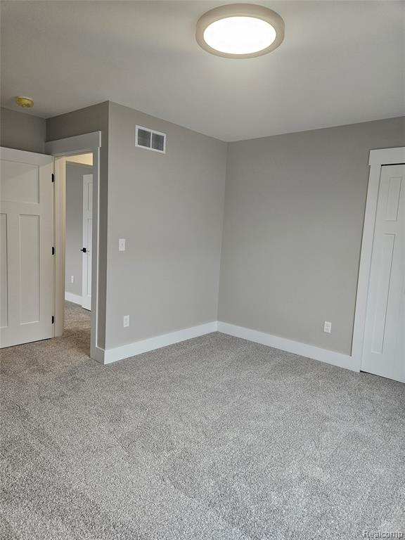 49287 London Bridge Drive, Macomb, MI 48044 — Photo 24