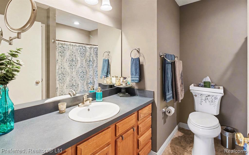 467 Lilly View Court, 54, Howell, MI 48843 — Photo 14