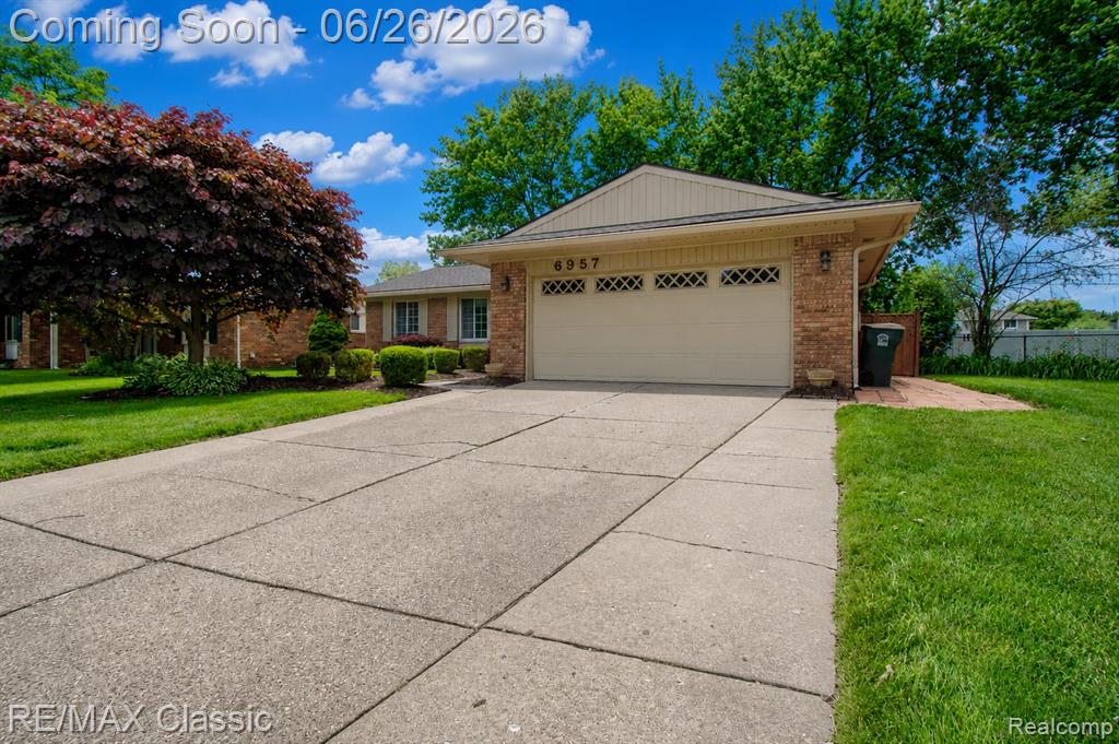 6957 Carriage Hills Drive, Canton, MI 48187 — Photo 3