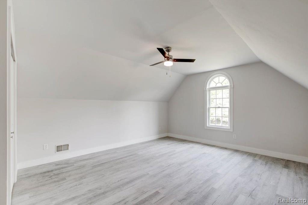 8878 MORRIS Road, Wales, MI — Photo 32