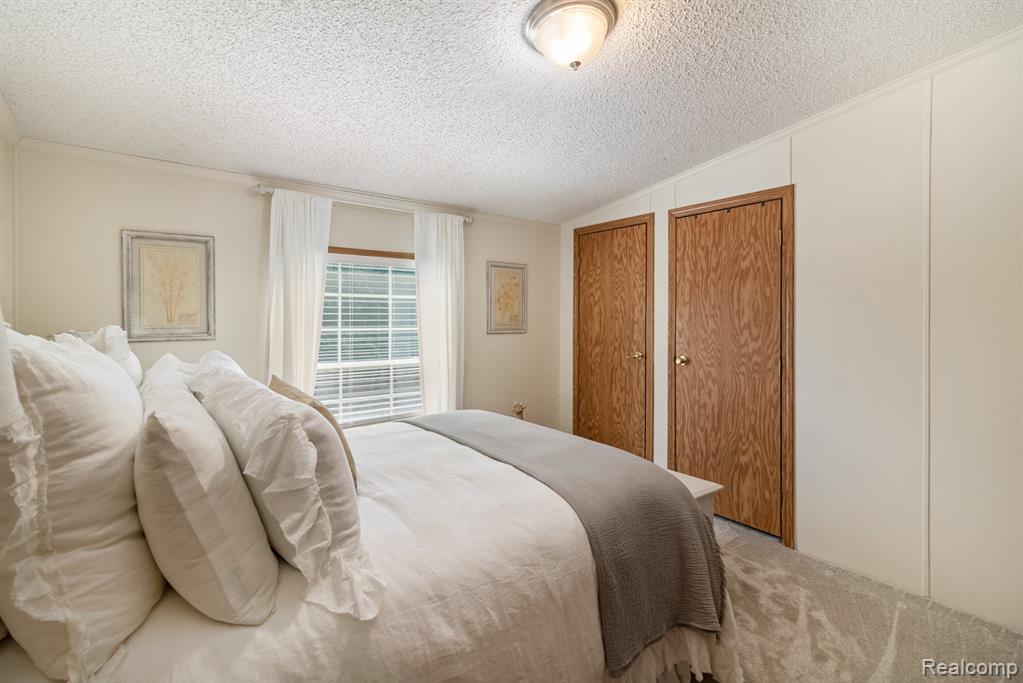 13541 Austin Court, Hartland, MI 48353 — Photo 10