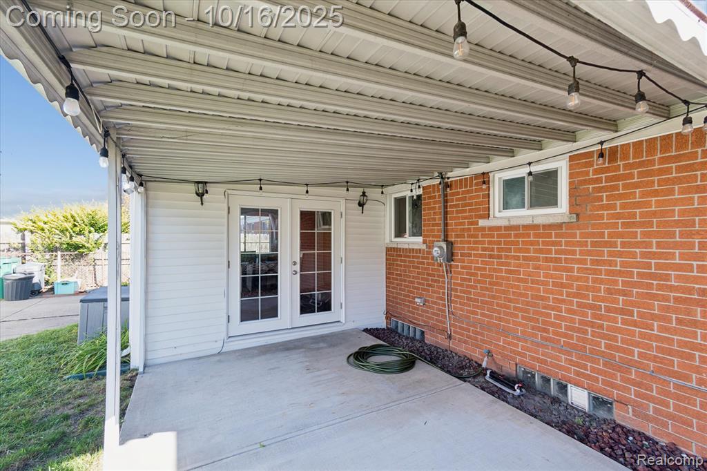 6439 Huntleigh Street, Garden City, MI — Photo 36