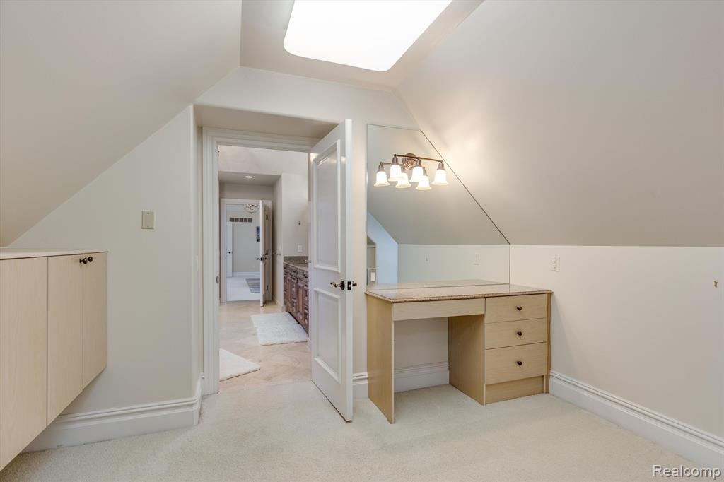 682 WALLACE Street, Birmingham, MI 48009 — Photo 34