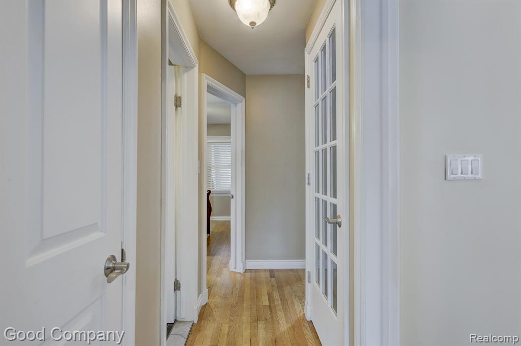 924 Marywood Drive, Royal Oak, MI 48067 — Photo 16