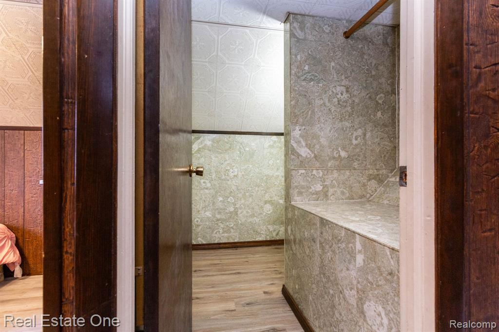 1977 Markese Avenue, Lincoln Park, MI 48146 — Photo 27
